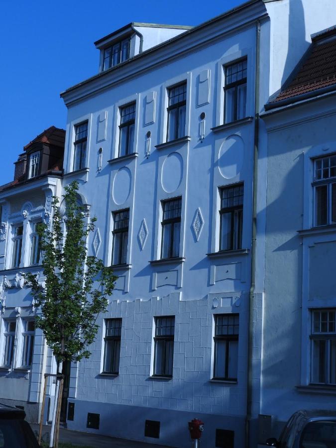 Ferienwohnung-Dachgeschoss Familie Mayer Krems an der Donau Exterior photo